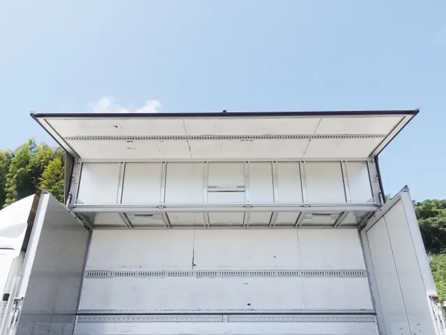 三菱 ファイター TKG-FK61F(2WD)の写真11