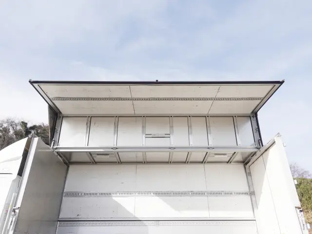 三菱 ファイター TKG-FK64F(2WD)の写真15