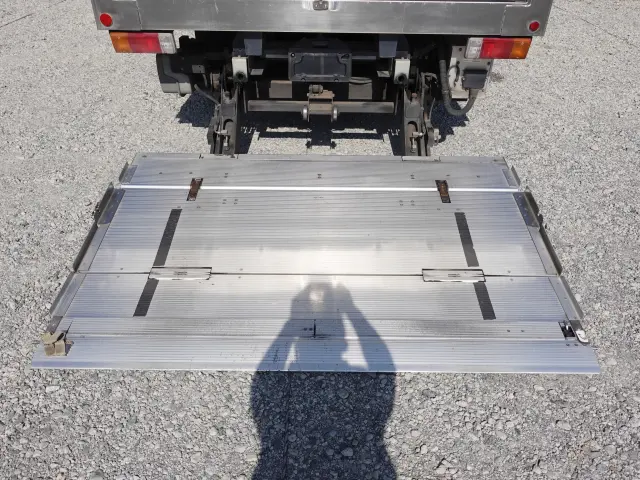 日野 デュトロ TKG-XZU710M(2WD)の写真11