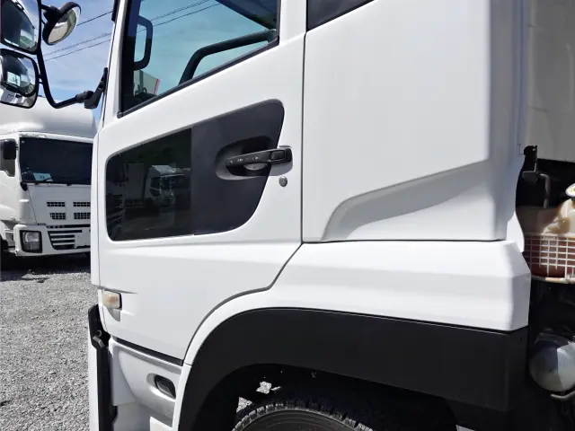ＵＤ クオン 2PG-CG5CA(8x4)の写真10