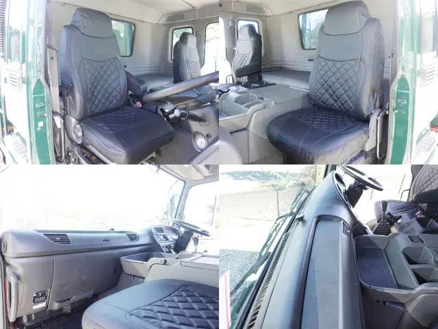 いすゞ ギガ QKG-CXZ77AT(6x4)の写真15