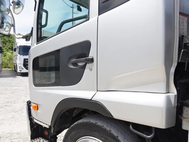 UD コンドル LDG-PW39L(6x4)の写真13