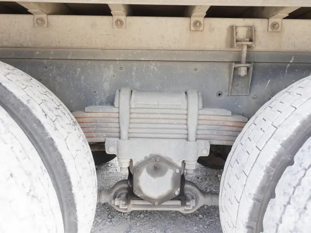 UD コンドル LDG-PW39L(6x4)の写真21
