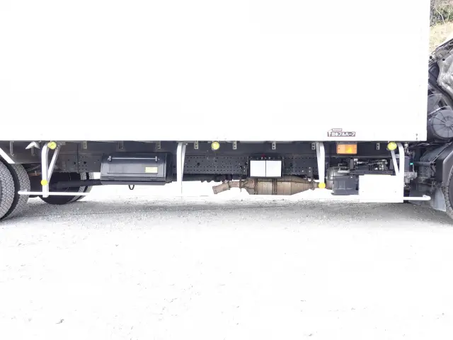 いすゞ フォワード TKG-FRR90S2(2WD)の写真16