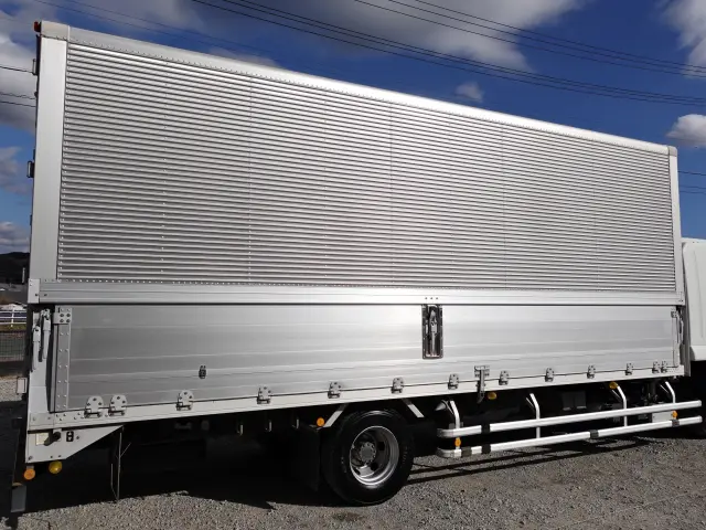 いすゞ フォワード TKG-FRR90T2(2WD)の写真9