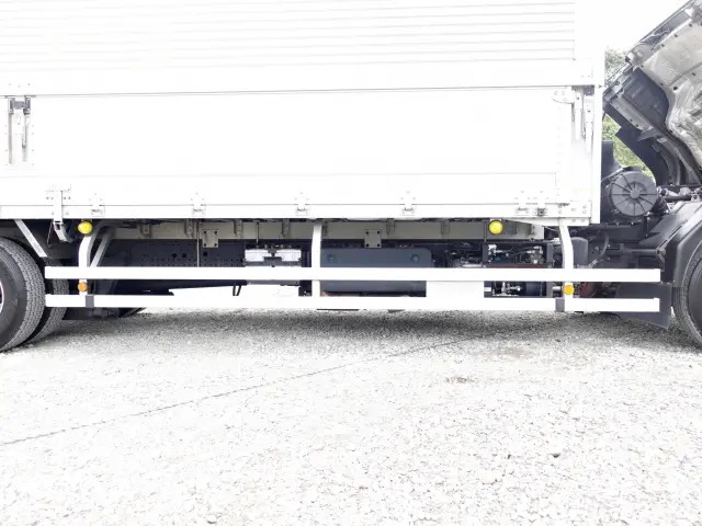 いすゞ フォワード 2RG-FRR90T2(2WD)の写真11