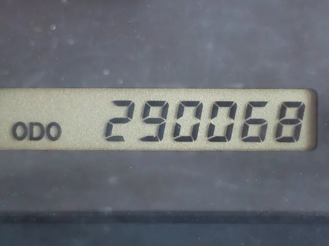 いすゞ フォワード QKG-FVZ34U2(6x4)の写真23