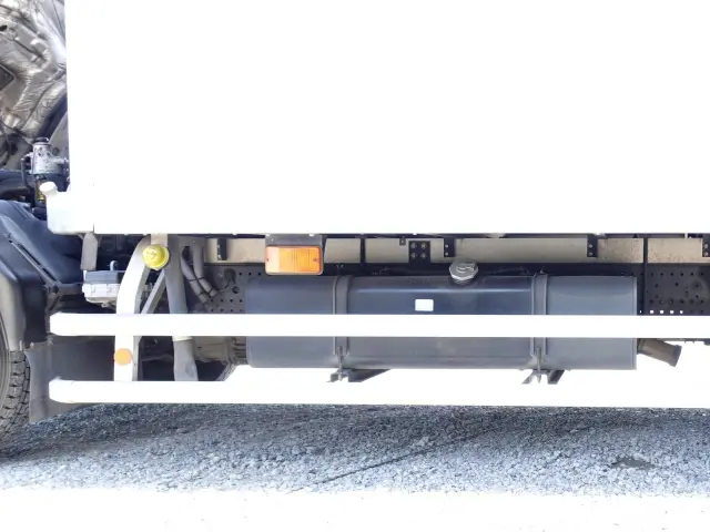 いすゞ フォワード TKG-FRR90S2(2WD)の写真19