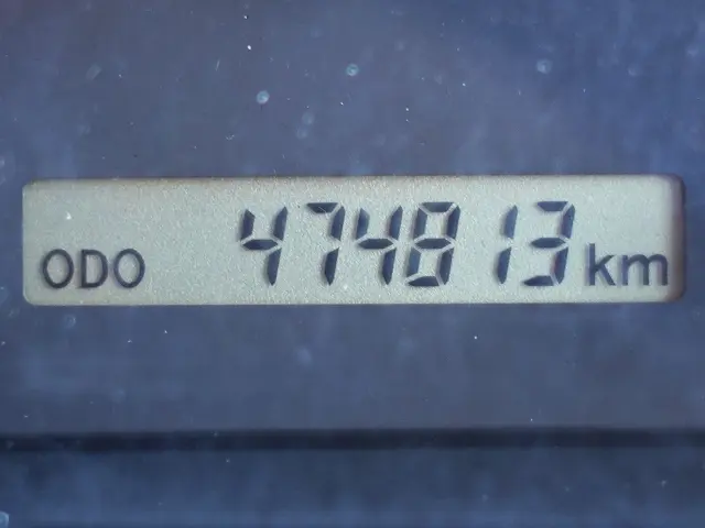 いすゞ フォワード TKG-FRR90S2(2WD)の写真24