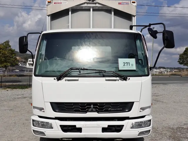 三菱 ファイター TKG-FK61F(2WD)の写真3