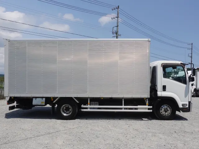 いすゞ フォワード 2RG-FRR90T2(2WD)の写真8
