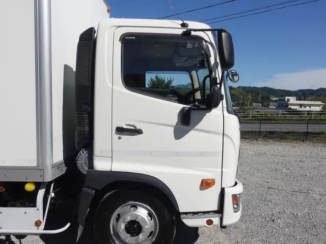 日野 レンジャー 2KG-FC2ABA(2WD)の写真6