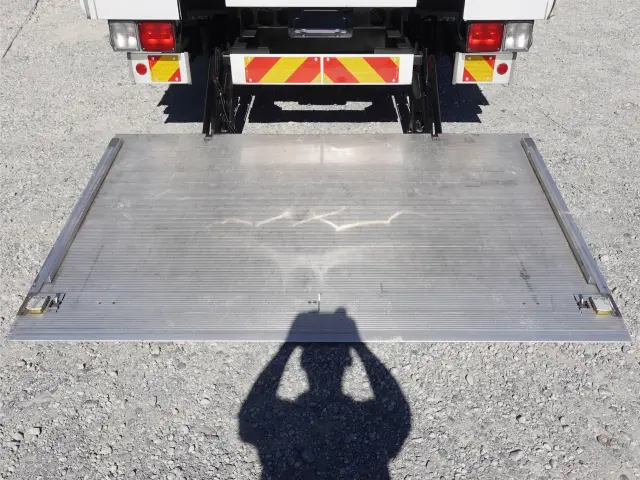 日野 レンジャー 2KG-FC2ABA(2WD)の写真11