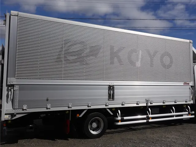 いすゞ フォワード TKG-FRR90S2(2WD)の写真8