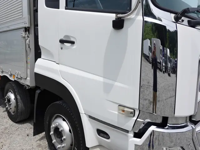 UD クオン 2PG-CG5CA(8x4)の写真6