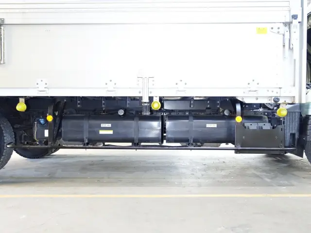 三菱 キャンター TKG-FEB90(2WD)の写真16