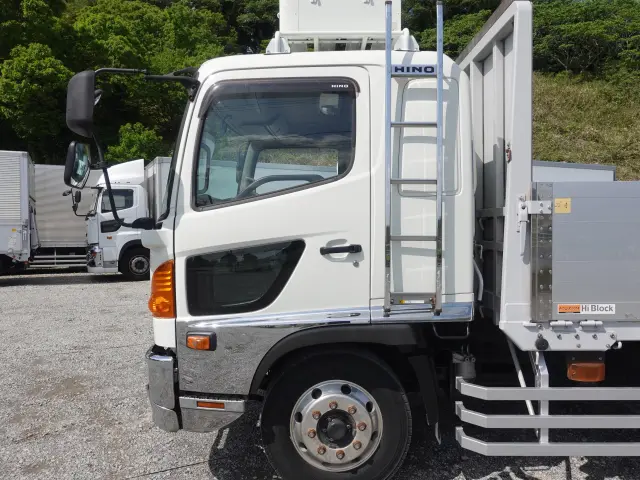 日野 レンジャー QKG-FE7JPAA(2WD)の写真16