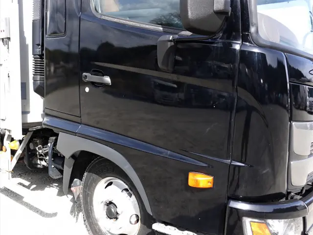 日野 レンジャー 2KG-FD2ABG(2WD)の写真6