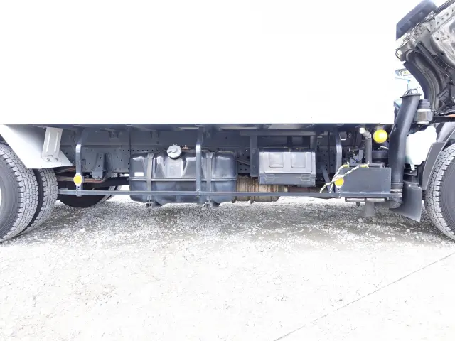 いすゞ エルフ TPG-NPR85AN(2WD)の写真24