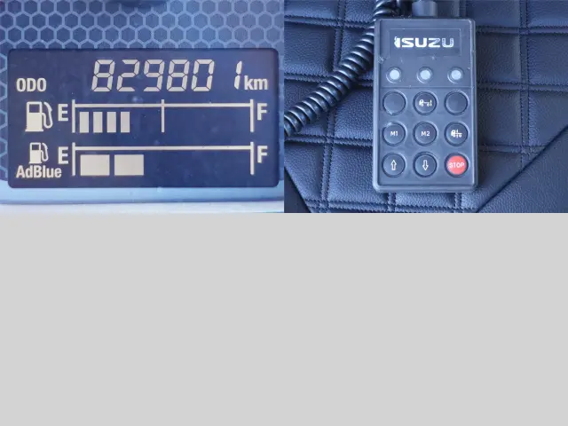 いすゞ ギガ QKG-CYJ77B(8x4)の写真27