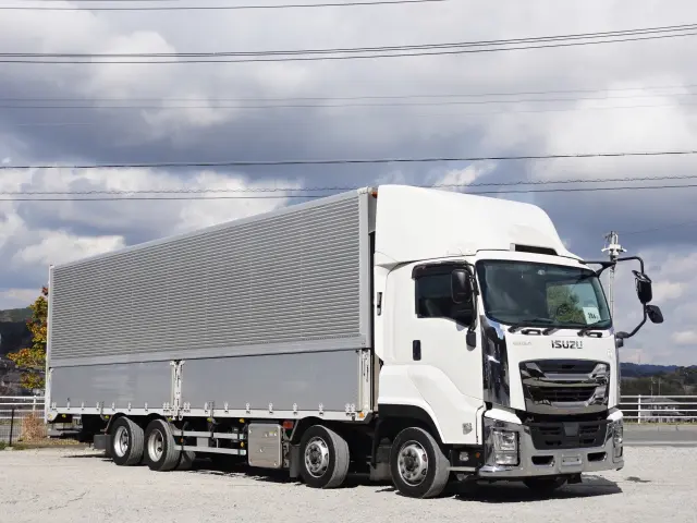 いすゞ ギガ 2PG-CYJ77C(8x4)の写真28