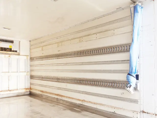 日野 デュトロ SKG-XZU710M(2WD)の写真18