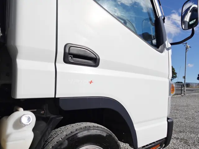 三菱 キャンター 2PG-FEB50(2WD)の写真12