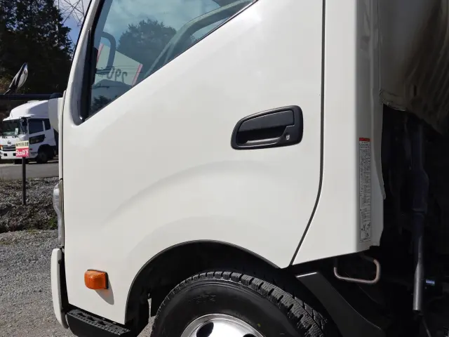 トヨタ ダイナ TKG-XZU710(2WD)の写真12