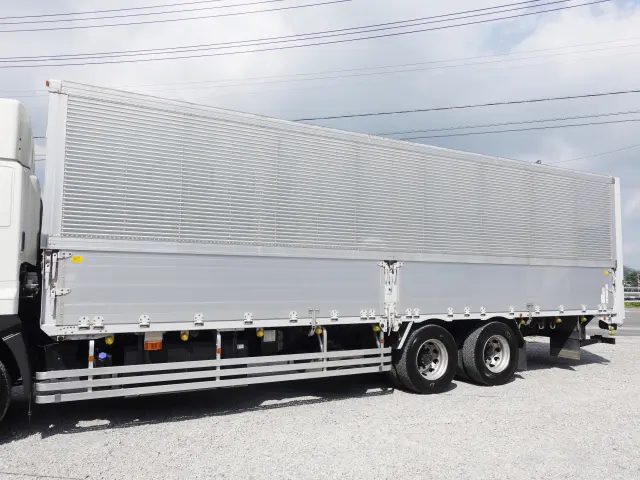 日野 プロフィア QPG-FR1EXEG(2WD)の写真7