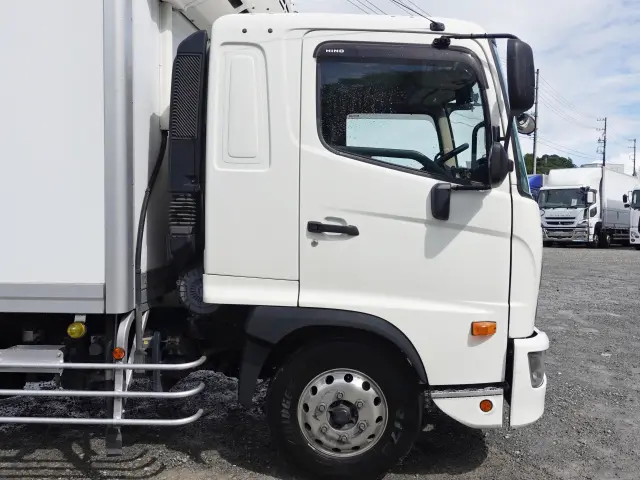 日野 レンジャー 2KG-GD2ABA(2WD)の写真4