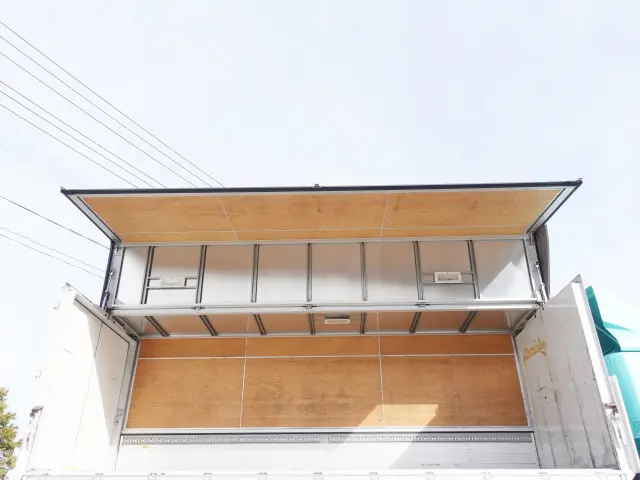 三菱 ファイター QKG-FK72FZ(2WD)の写真12