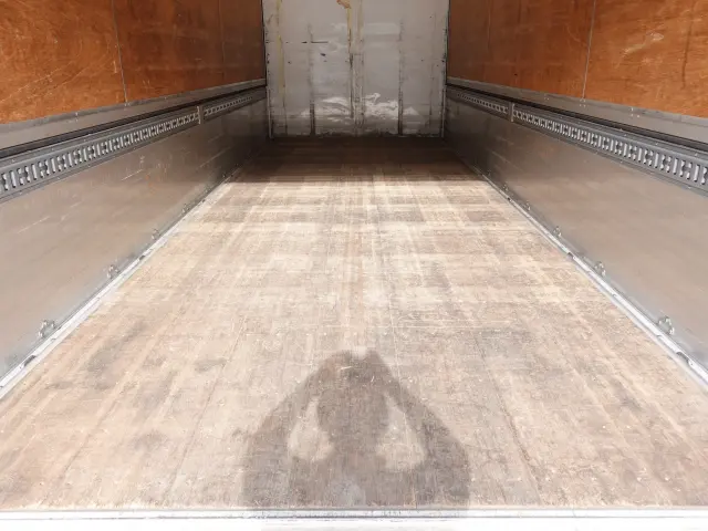 三菱 ファイター QKG-FK72FZ(2WD)の写真13