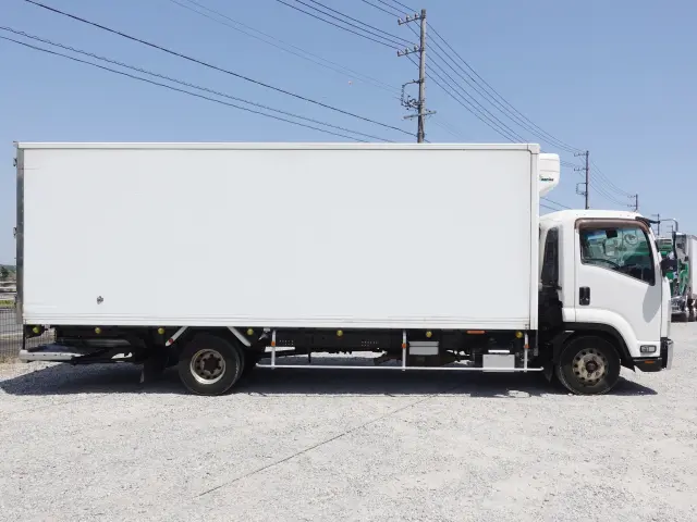 いすゞ フォワード TKG-FRR90S2(2WD)の写真8