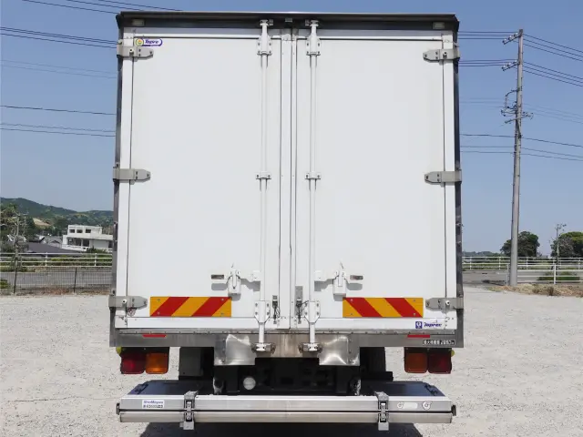 いすゞ フォワード TKG-FRR90S2(2WD)の写真9