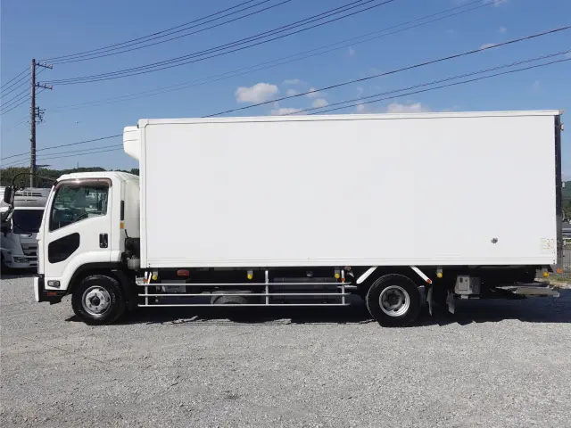 いすゞ フォワード SKG-FSR90S2(2WD)の写真9