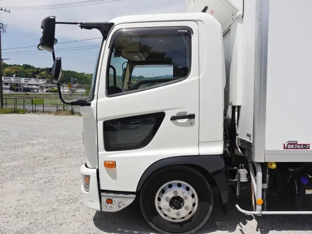 日野 レンジャー 2KG-FC2ABG(2WD)の写真13