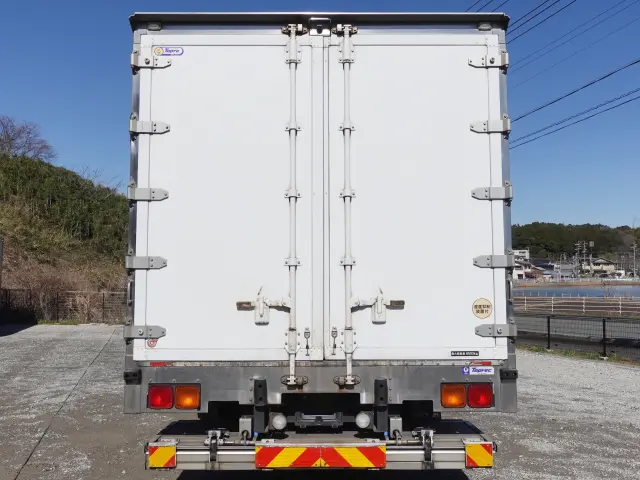 三菱 ファイター QKG-FK62FZ(2WD)の写真10