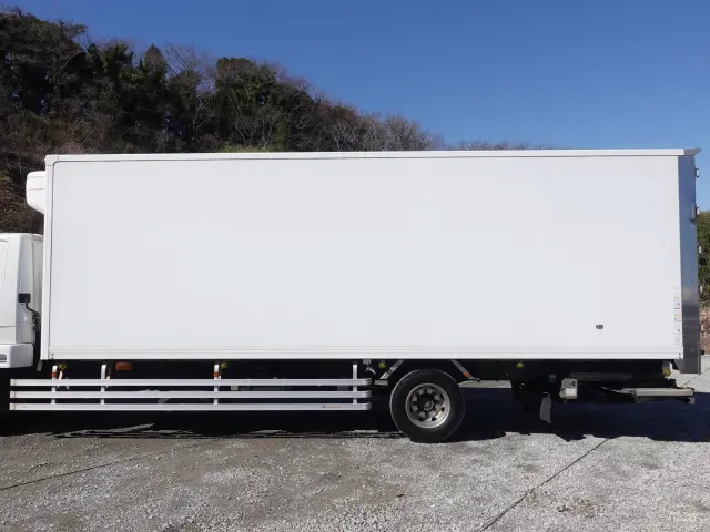 三菱 ファイター QKG-FK62FZ(2WD)の写真11