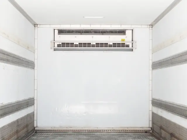 三菱 ファイター QKG-FK62FZ(2WD)の写真20