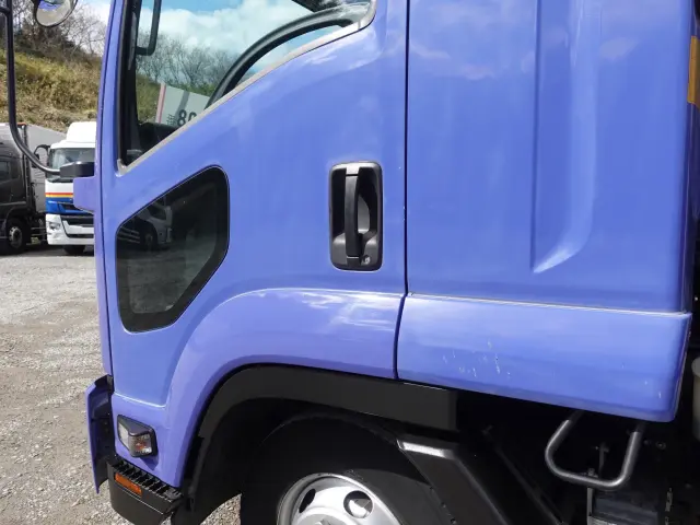 いすゞ フォワード TKG-FRR90S2(2WD)の写真11