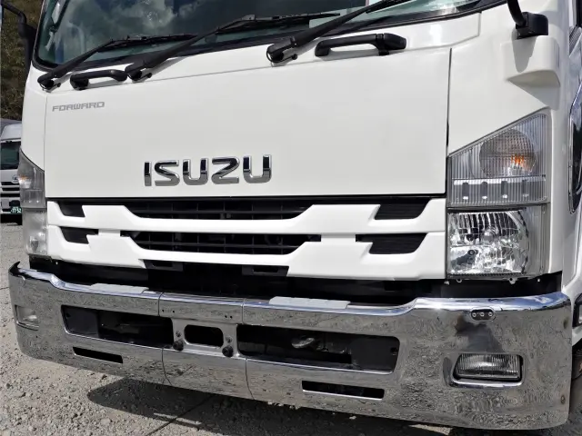 いすゞ フォワード TKG-FRR90T2(2WD)の写真4