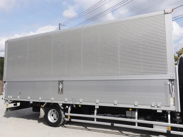 いすゞ フォワード TKG-FRR90T2(2WD)の写真8