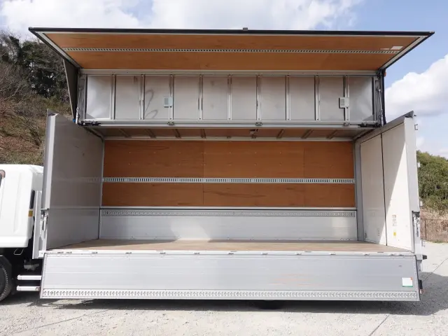 いすゞ フォワード TKG-FRR90T2(2WD)の写真14