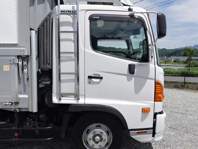 日野 レンジャー TKG-FD7JLAG(2WD)の写真4
