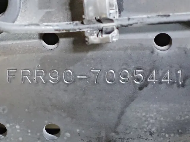 いすゞ フォワード TKG-FRR90T2(2WD)の写真14