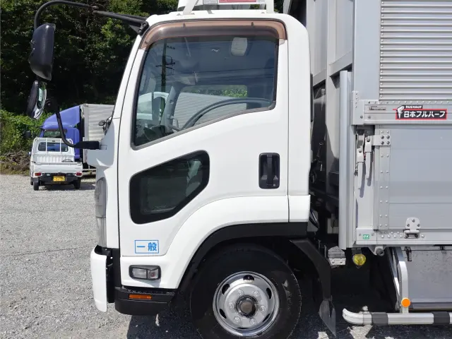 いすゞ フォワード TKG-FRR90S1(2WD)の写真8
