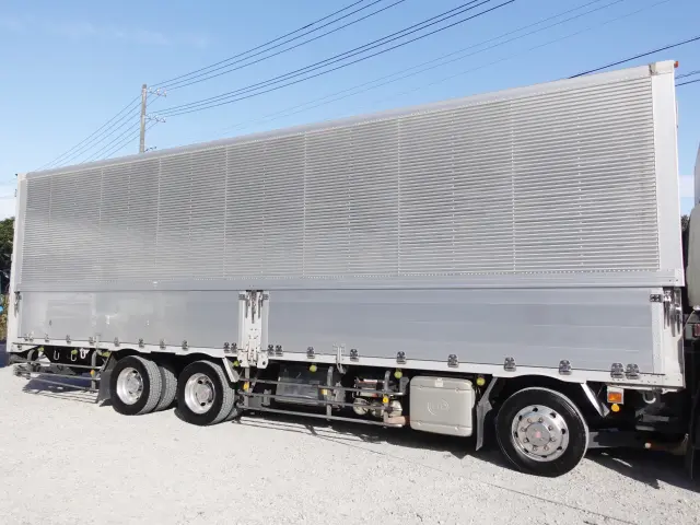 UD クオン QPG-CG5ZE(8x4)の写真6