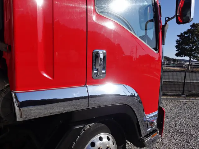 いすゞ フォワード TKG-FRR90T2(2WD)の写真7