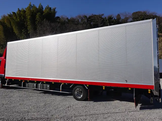 いすゞ フォワード TKG-FRR90T2(2WD)の写真11