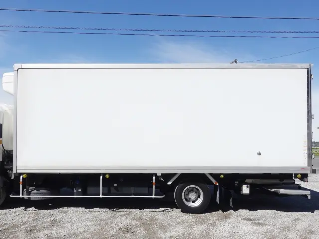 いすゞ フォワード 2PG-FRR90T2(2WD)の写真11